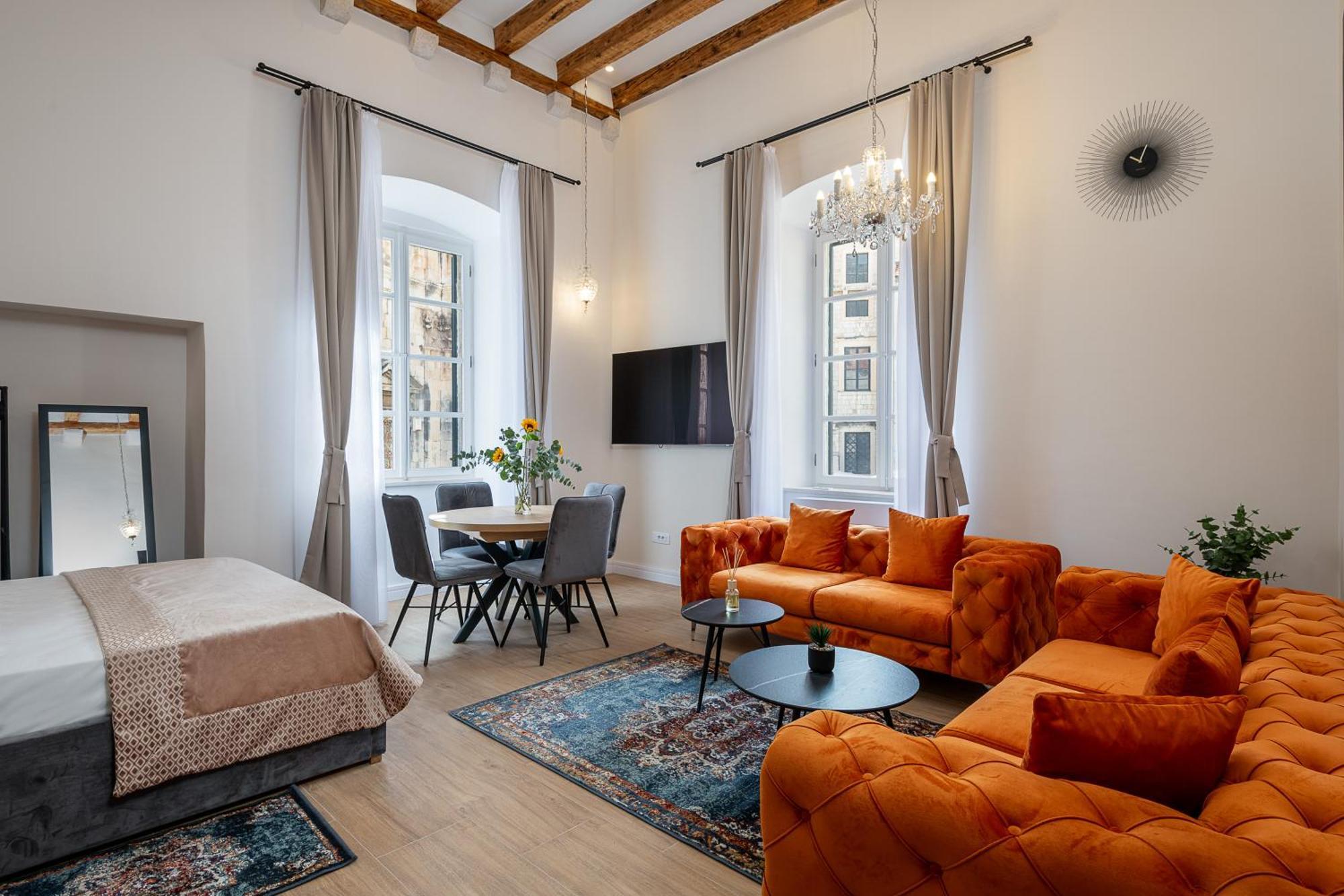 Piano Nobile Apartment
